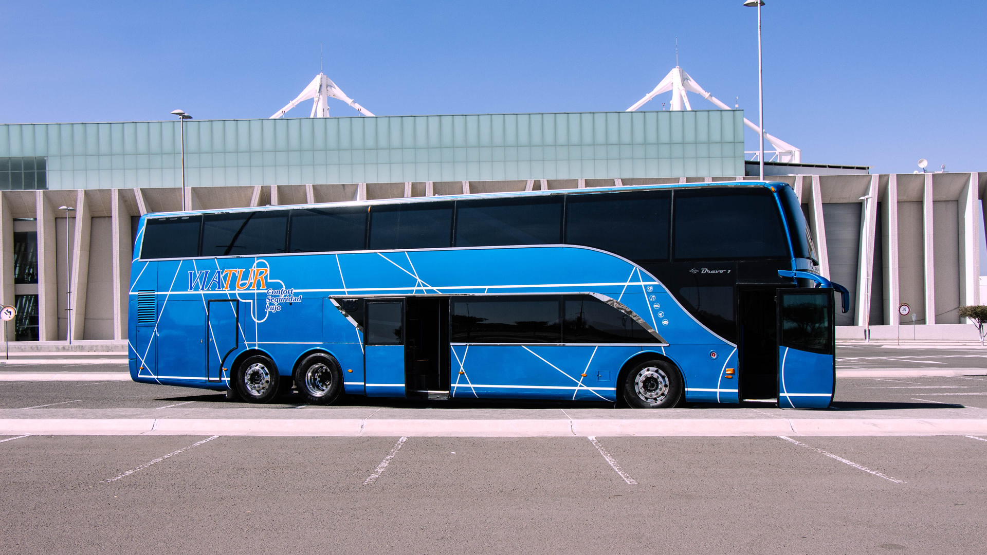 Renta de autobus de dos pisos para 50 pasajeros