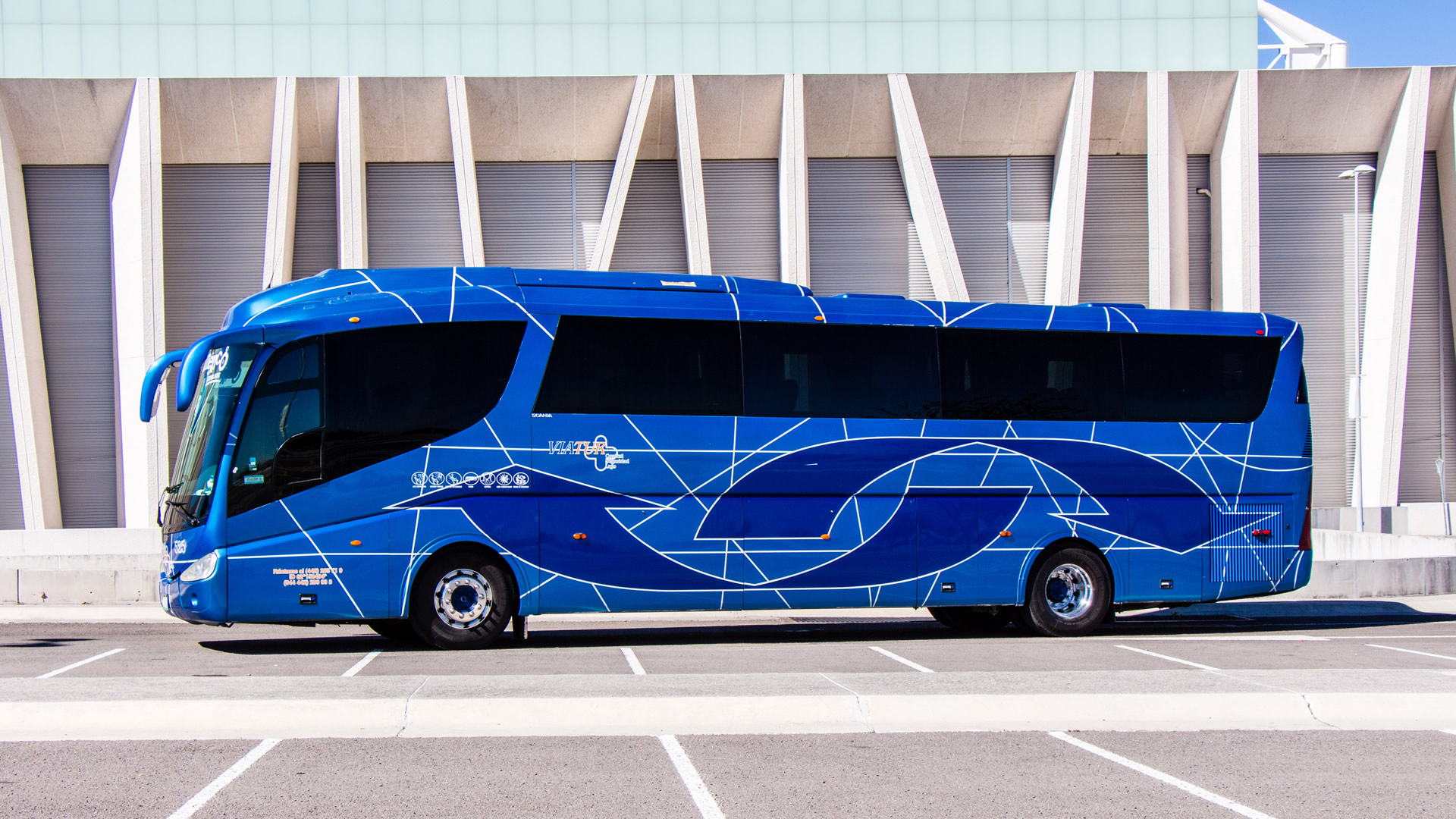 Servicio de renta de Autobuses en renta para viajes largos IRIZAR PB 47 pasajeros